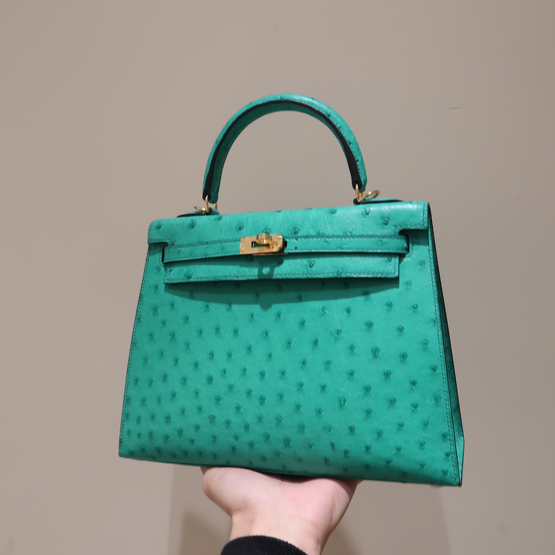 Hermes Kelly 25cm Handbag Shoulder Bag in Vert Verone Ostrich Leather